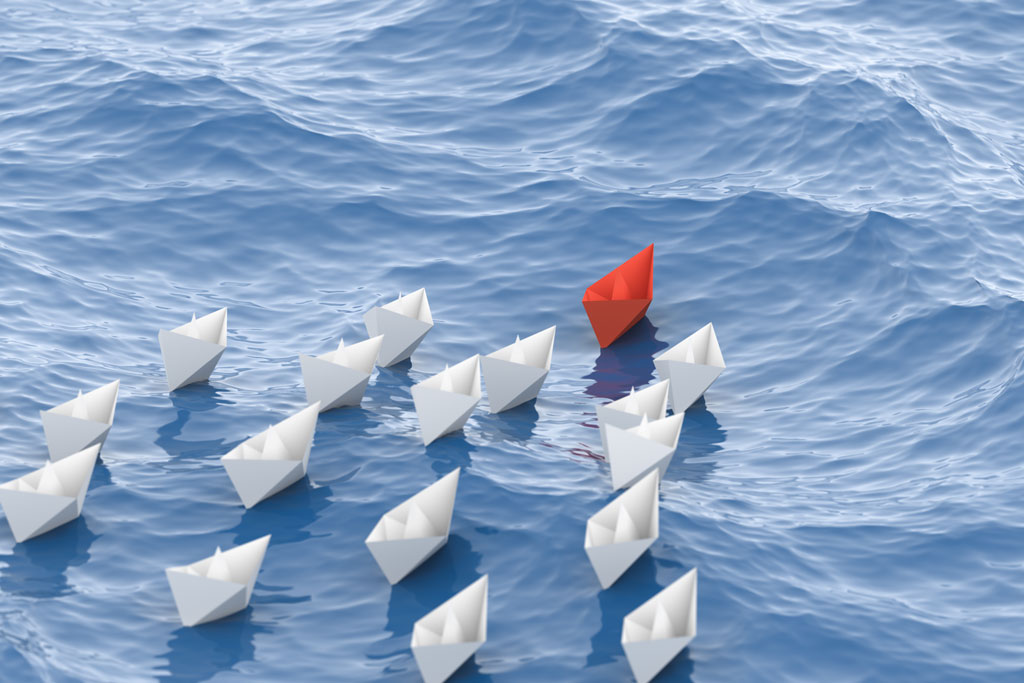 168825249 - Leadership, red leader boat leading whites, in the waves of the sea. 3D Rendering. © Vlad Chorniy | fotolia.de